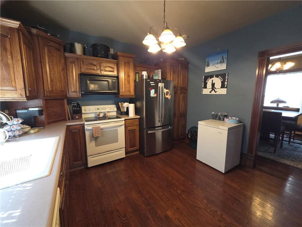 534 East Pearl Street Butler, PA 16001 - Photo 13 of 36