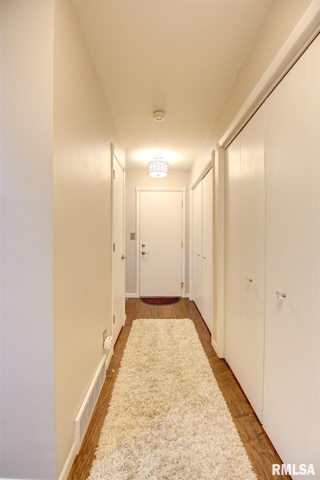 402 9th Avenue Fulton, IL 61252 - Photo 19 of 24 Gallery Image 19