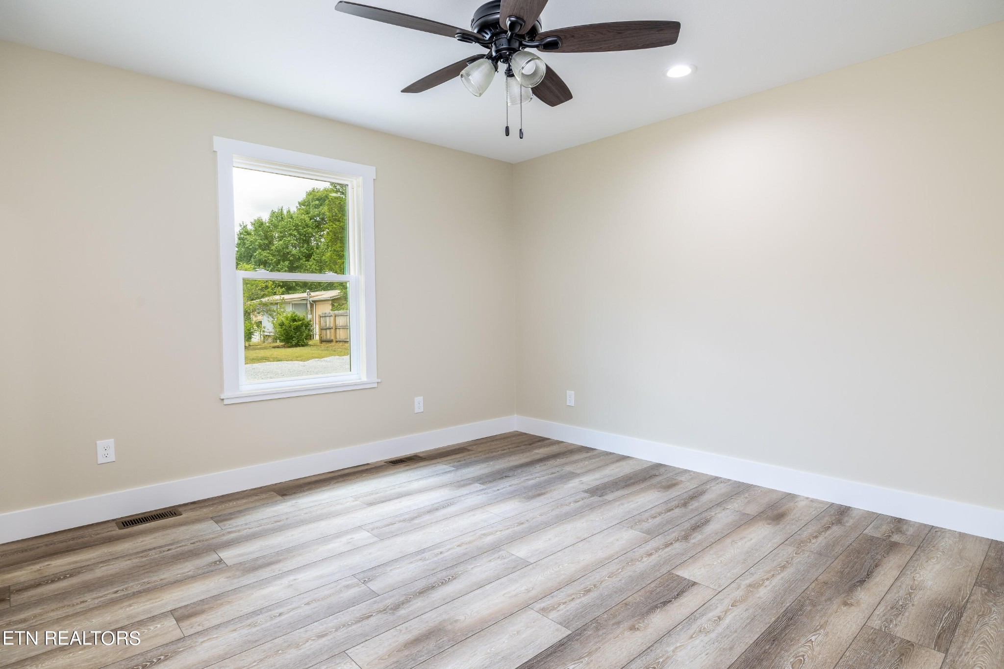 417 Clover Hill Road Maryville, TN 37801 - Photo 13 of 39 Gallery Image 13