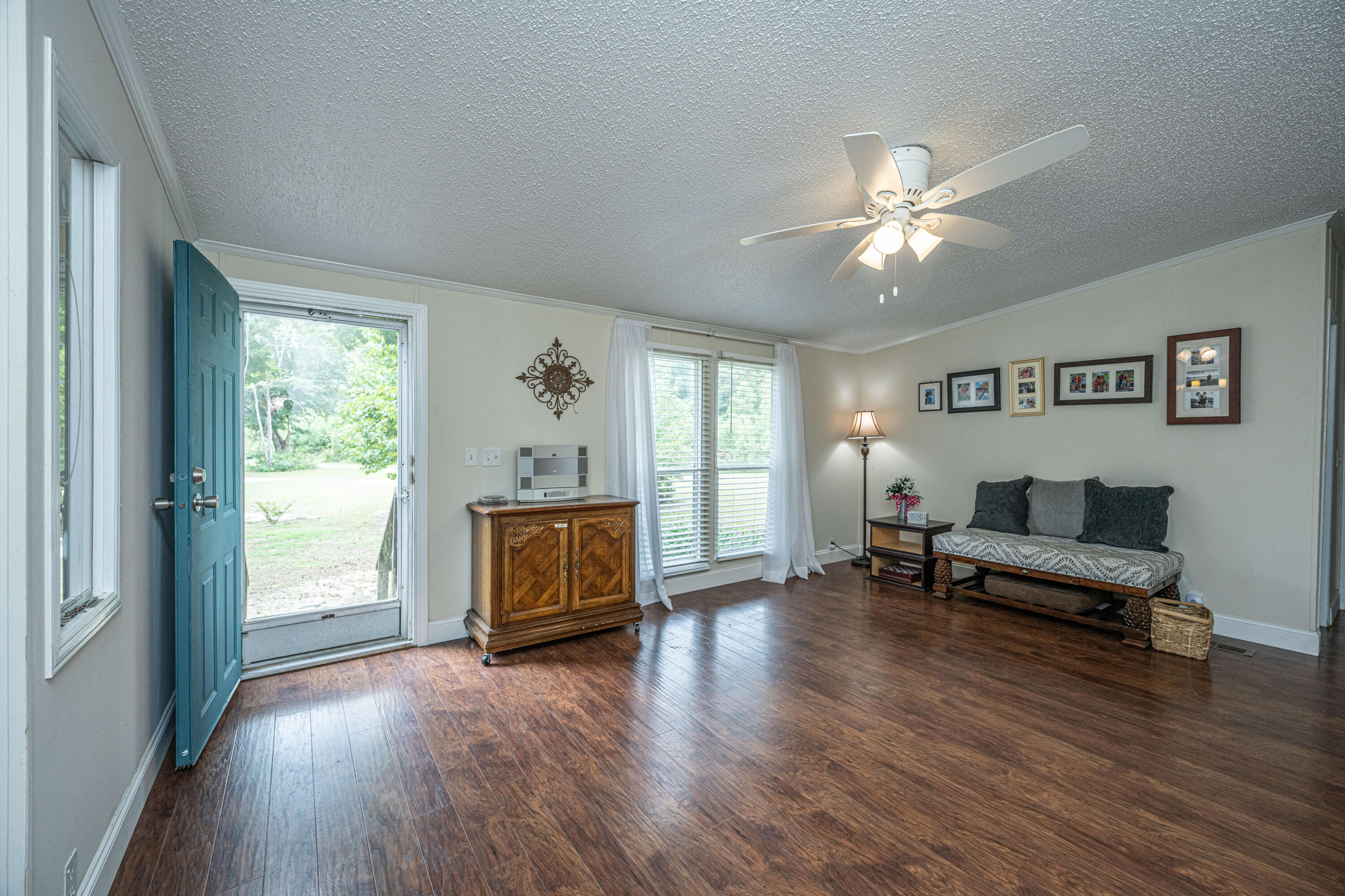 3637SanteeRiverRd004