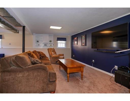 155 Hunt Road Chelmsford, MA 01824 - Photo 13 of 18 Gallery Image 13