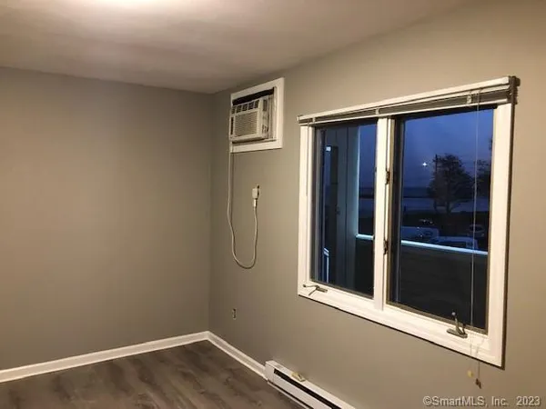 $2,400 | 157 Kings Highway, Unit L, Milford, CT 06460