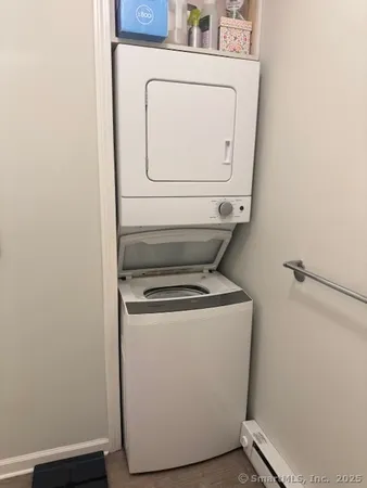 $2,400 | 157 Kings Highway, Unit L, Milford, CT 06460