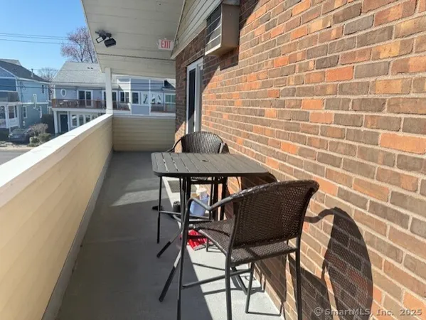 $2,400 | 157 Kings Highway, Unit L, Milford, CT 06460