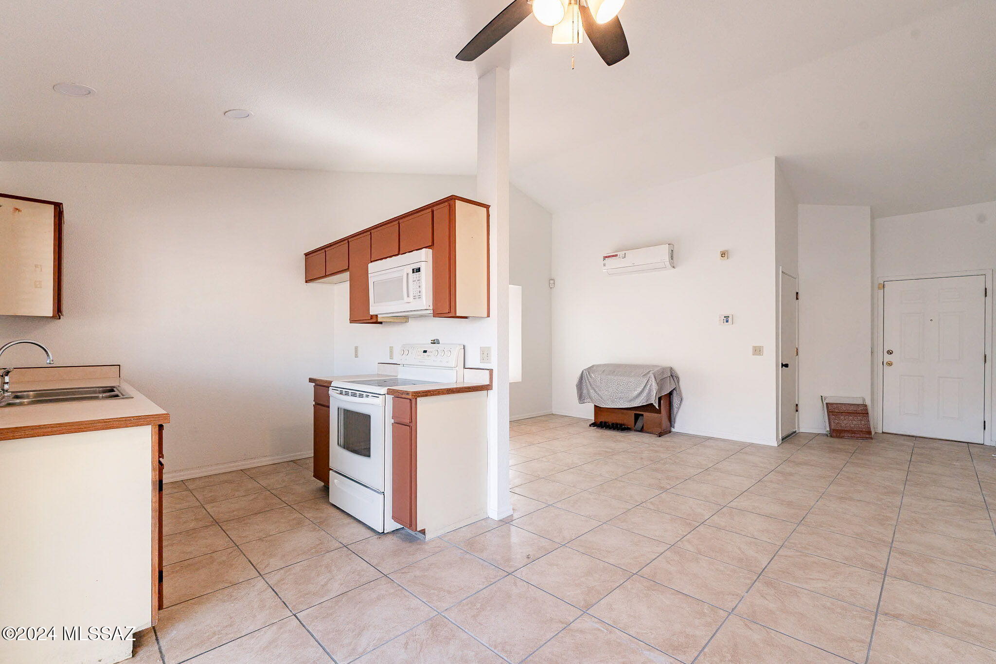 1712 Twin Ridge Road Tucson, AZ 85746 - Photo 11 of 29 Gallery Image 11