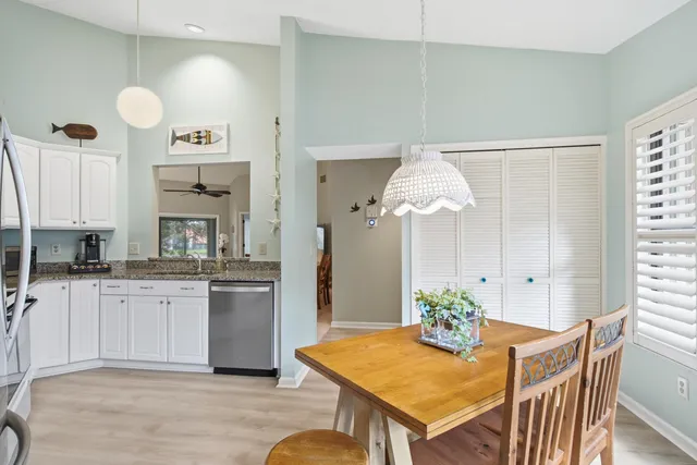 $324,900 | 6100 Southeast Martinique Drive, Unit 201, Stuart, FL 34997