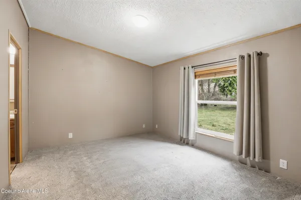 $400,000 | 7562 West Spirit Lake Road, Unit 10, Spirit Lake, ID 83869
