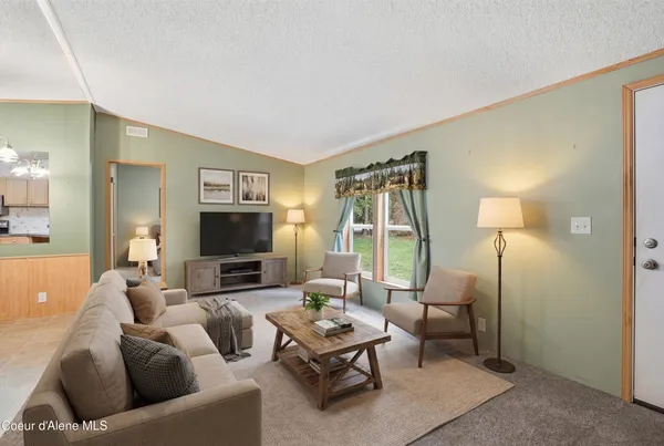$400,000 | 7562 West Spirit Lake Road, Unit 10, Spirit Lake, ID 83869
