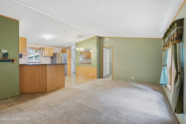 $400,000 | 7562 West Spirit Lake Road, Unit 10, Spirit Lake, ID 83869