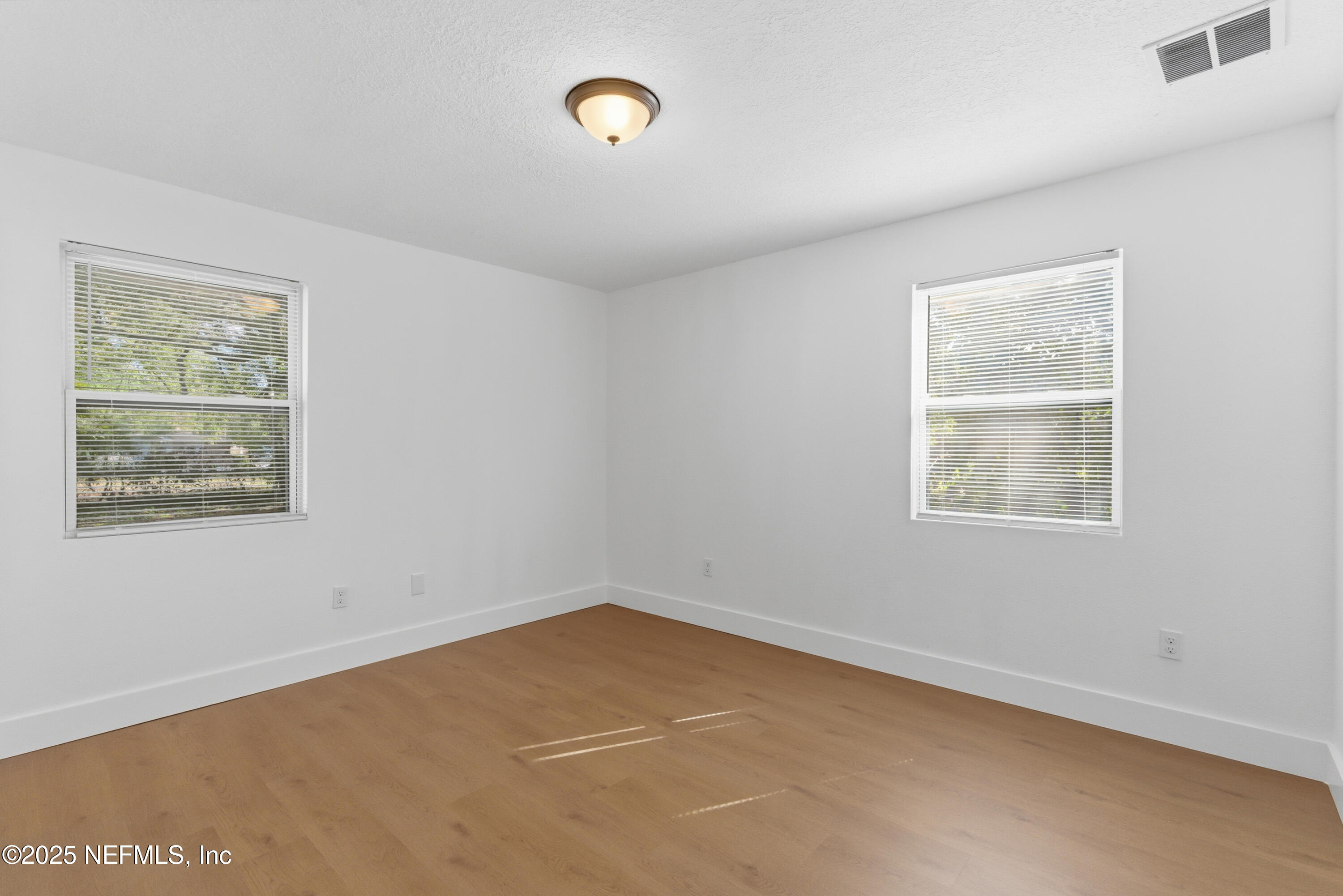 5557 Cleveland Road Jacksonville, FL 32209 - Photo 16 of 21 HomePrimeMedia-18 (2)