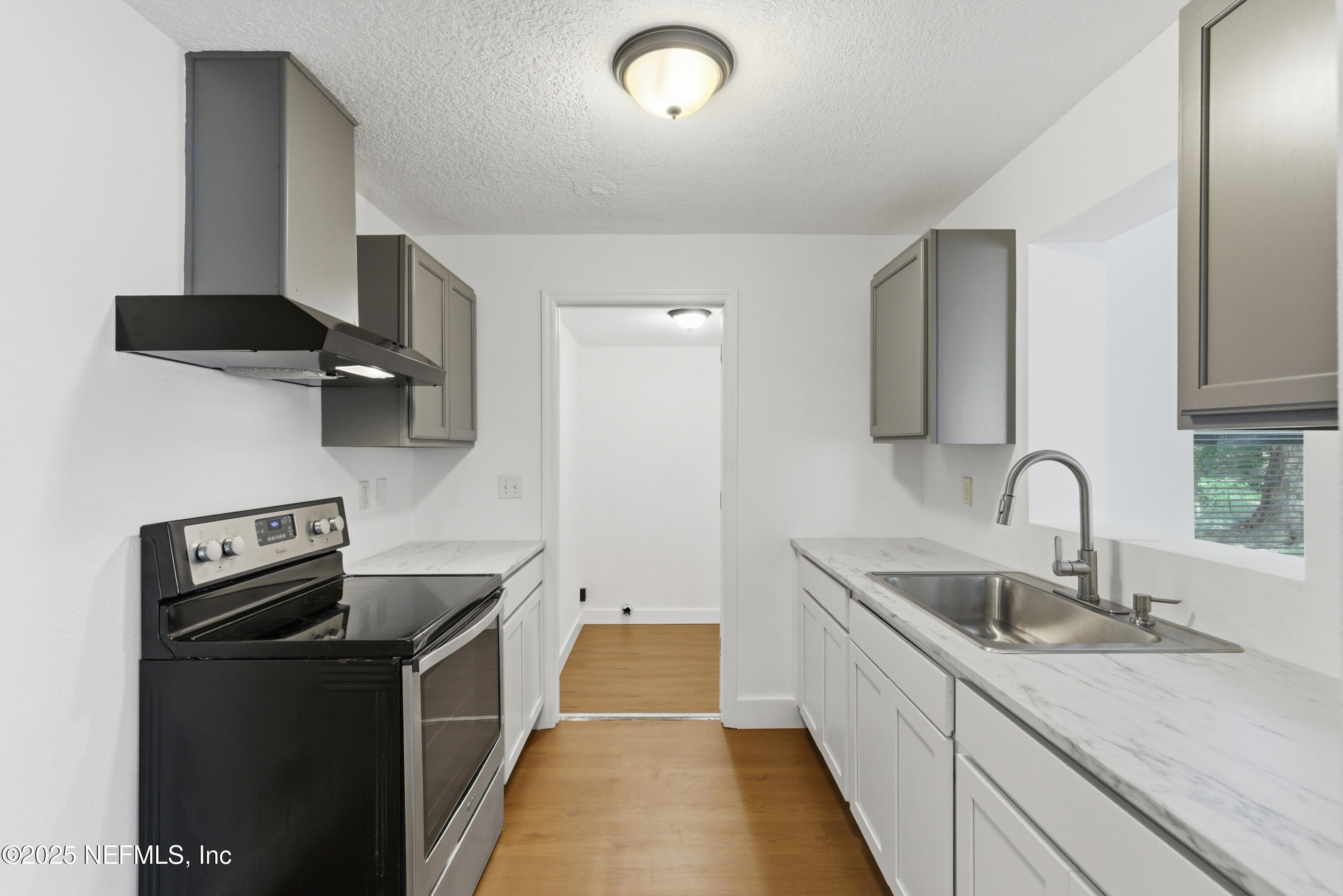 5557 Cleveland Road Jacksonville, FL 32209 - Photo 8 of 21 HomePrimeMedia-08 (1)