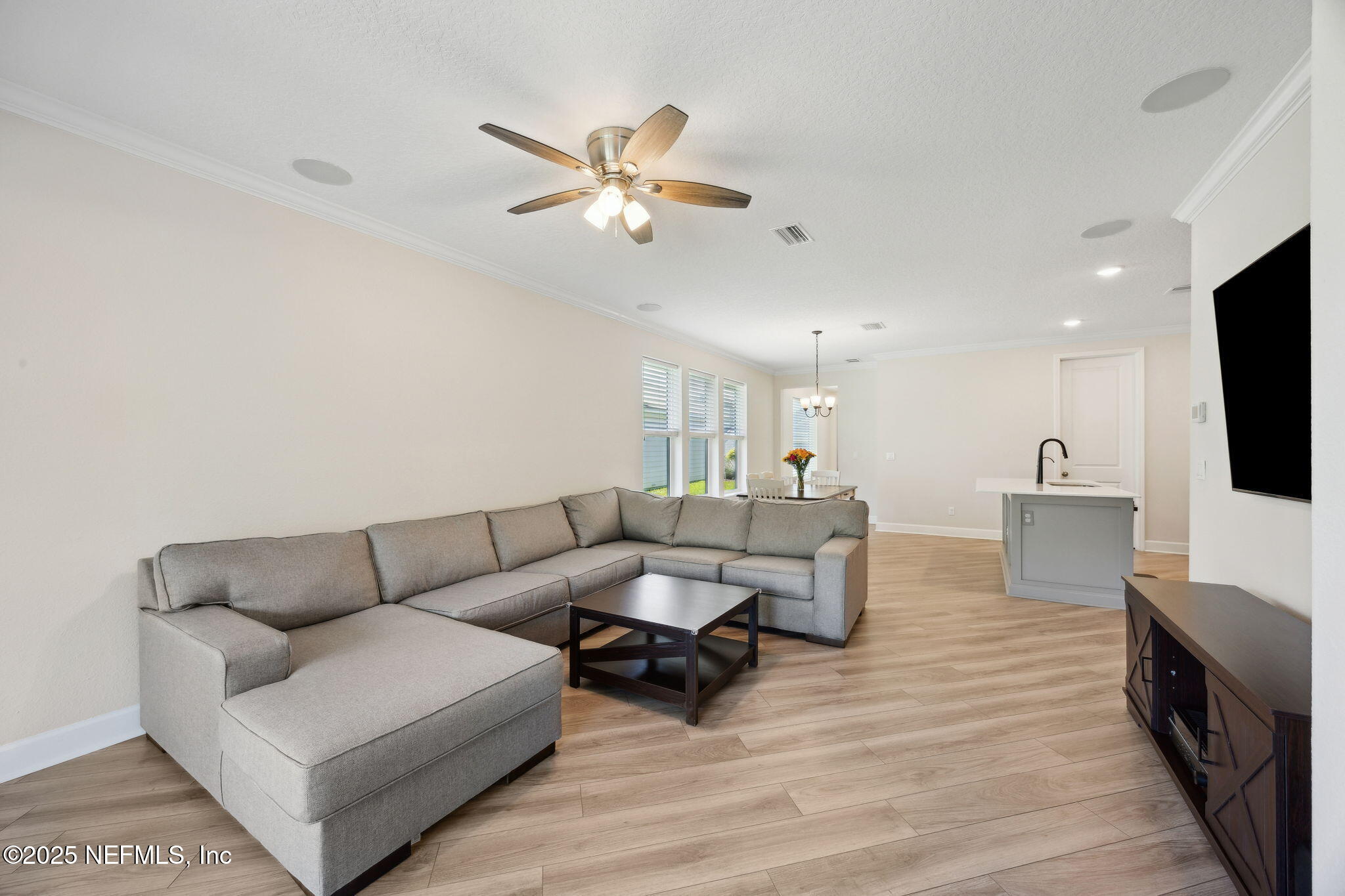 11199 Engineering Way Jacksonville, FL 32256 - Photo 15 of 73 Living Room