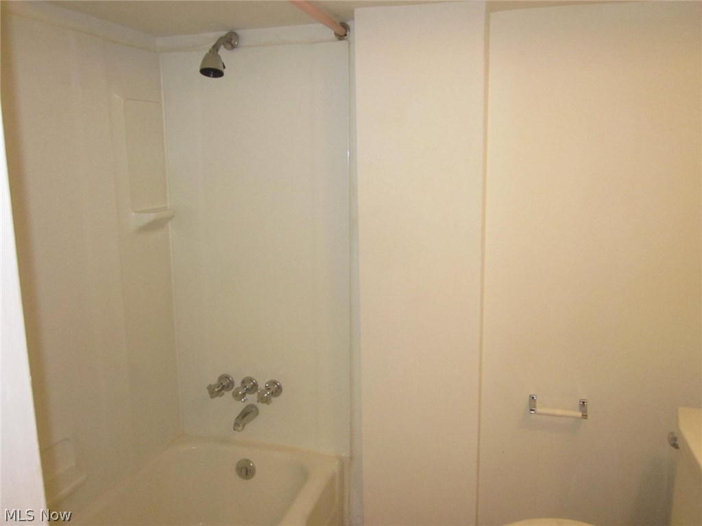 466 Inverness Road Akron, OH 44313 - Photo 27 of 33