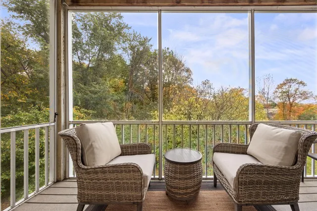 $229,900 | 110696 Village Road, Unit 219, Chaska, MN 55318