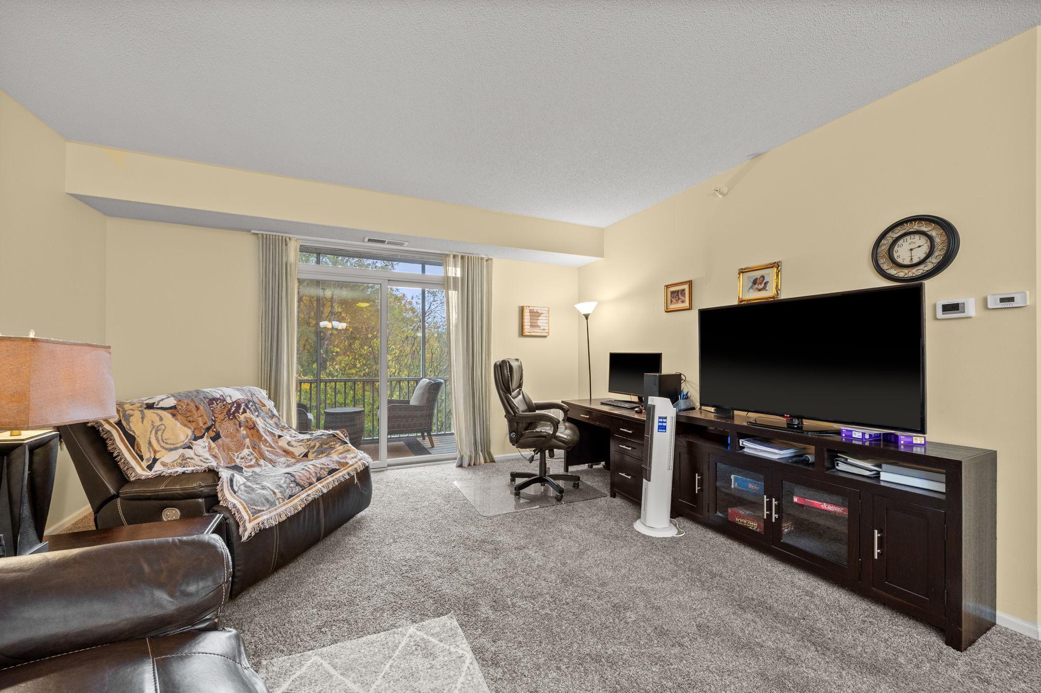 110696 Village Road, Unit 219 Chaska, MN 55318 - Photo 10 of 25