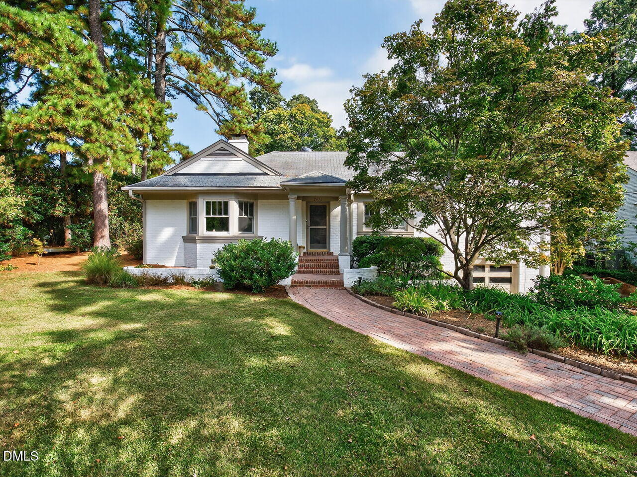 2616 Grant Avenue Raleigh, NC 27608 - Photo 2 of 35 002-1280x960-photo