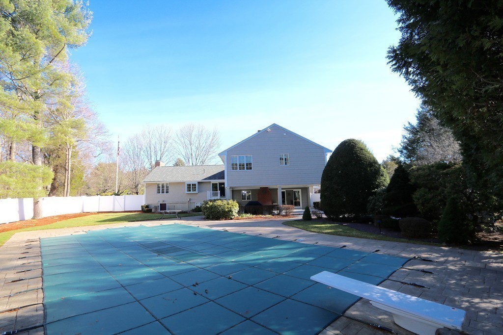 959 Brook Road Milton, MA 02186 - Photo 7 of 30 a view of a house with a yard