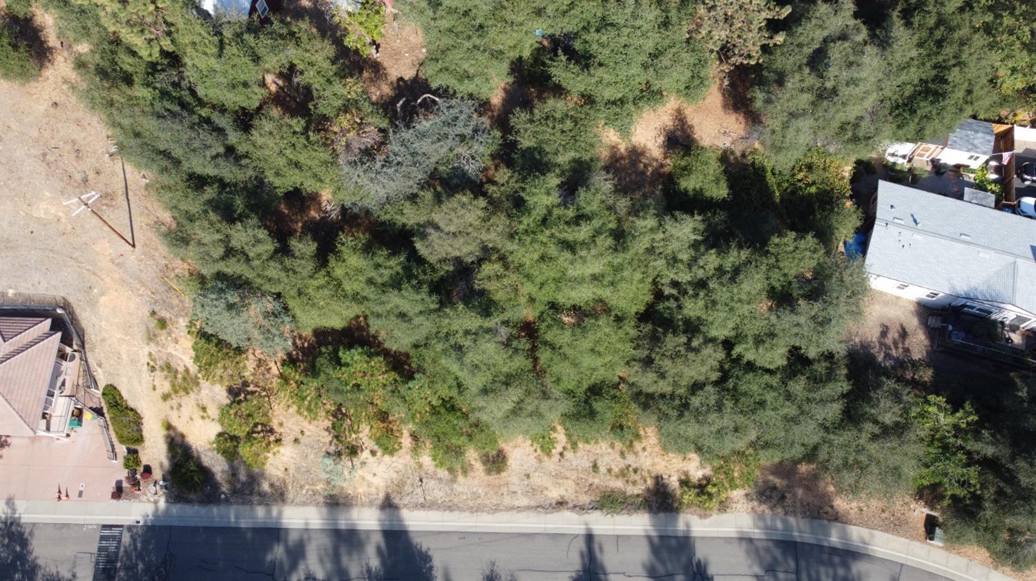 899 Estey Way Placerville, CA 95667 - Photo 2 of 6 an aerial view of a house with yard