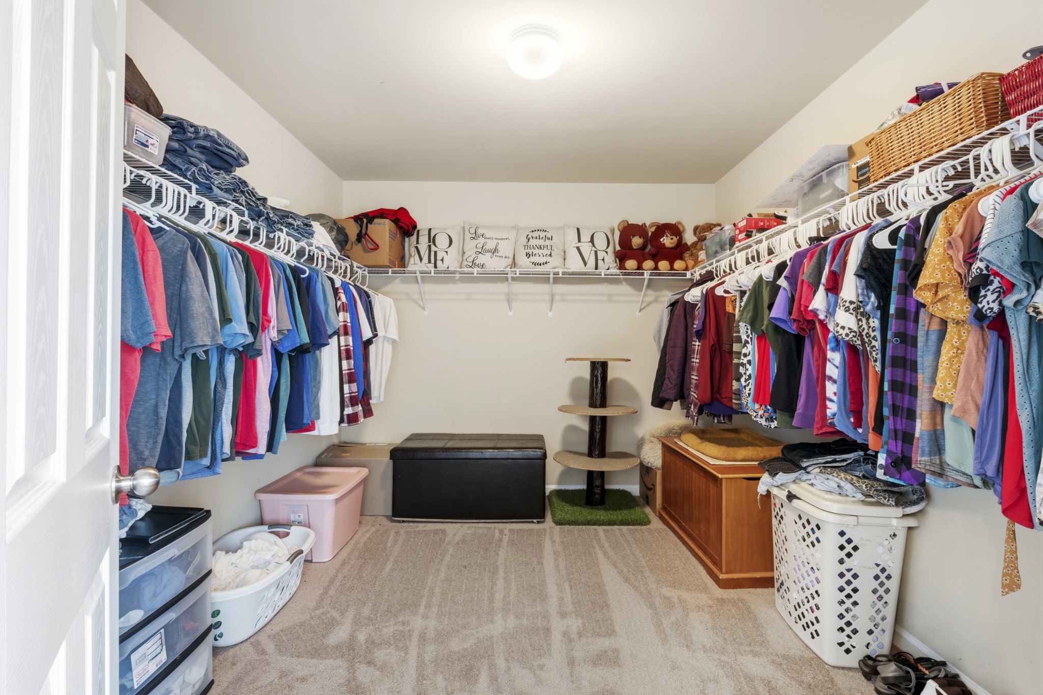1011 Benwick Road Hendersonville, TN 37075 - Photo 33 of 60 a view of walk in closet with clothes and shoes