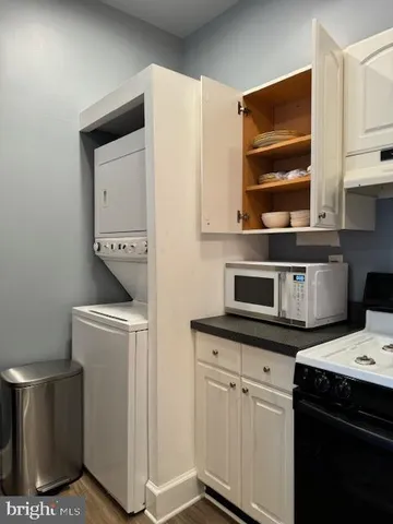 $1,500 | 1110 South Potomac Street, Baltimore, MD 21224