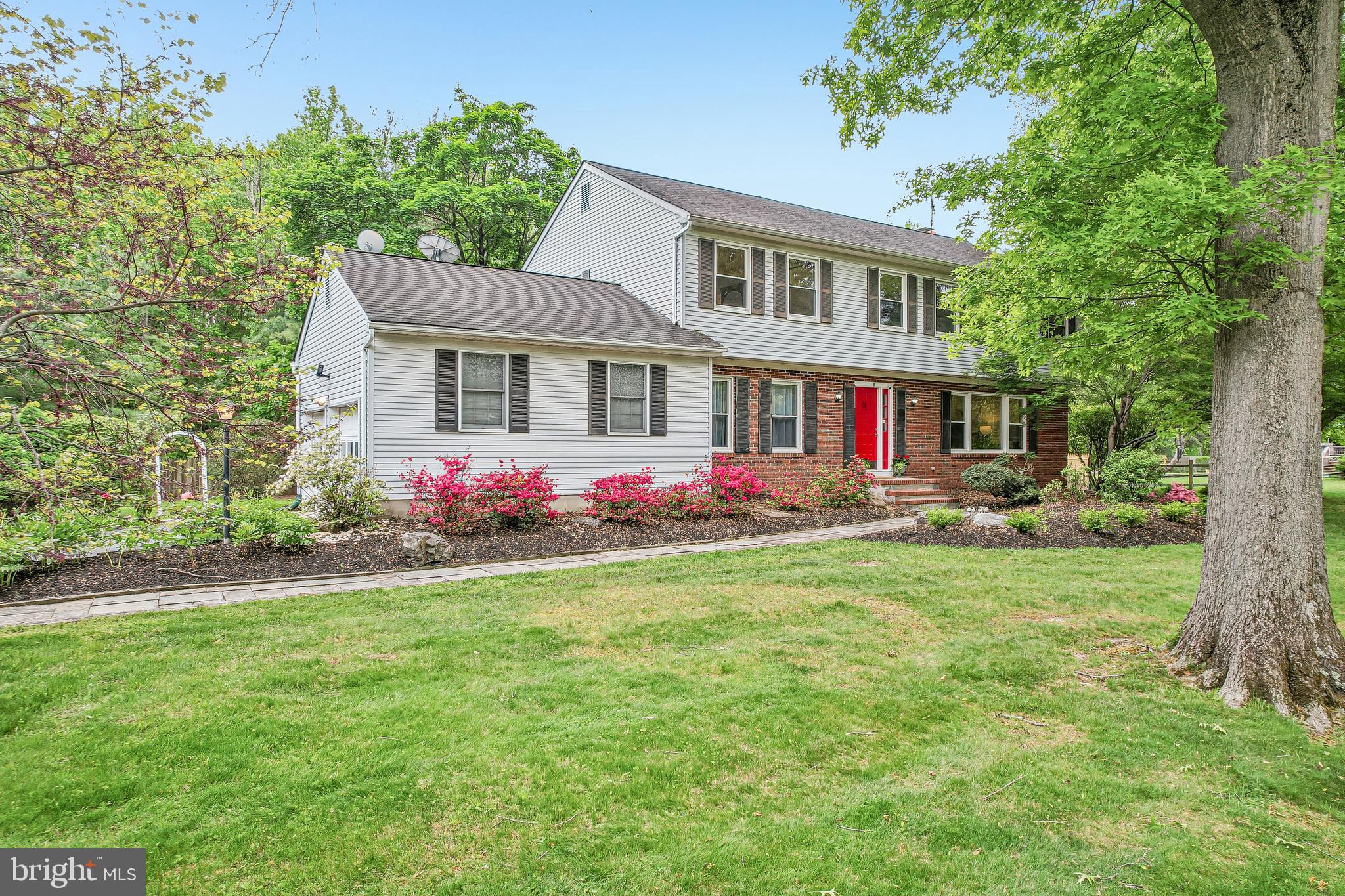 6 Indian Run Road Princeton Junction, NJ 08550 - Photo 2 of 53 Gallery Image 2