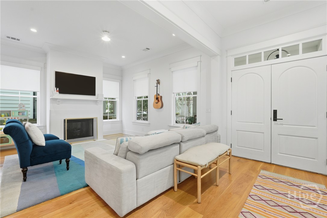 110 East 38th Street Savannah, GA 31401 - Photo 13 of 63