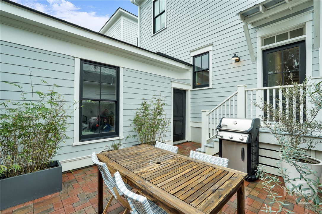 110 East 38th Street Savannah, GA 31401 - Photo 54 of 63