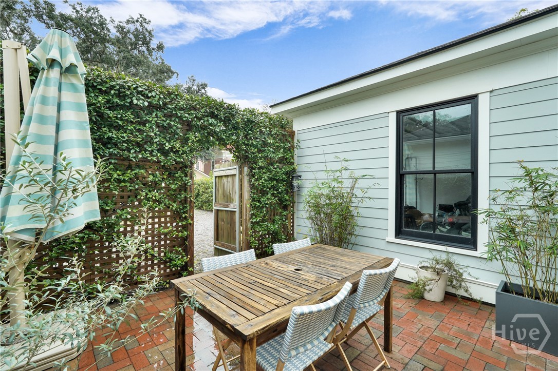 110 East 38th Street Savannah, GA 31401 - Photo 55 of 63