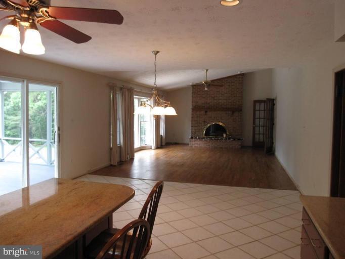 1765 Stone Drive Huntingtown, MD 20639 - Photo 8 of 28 Family Room