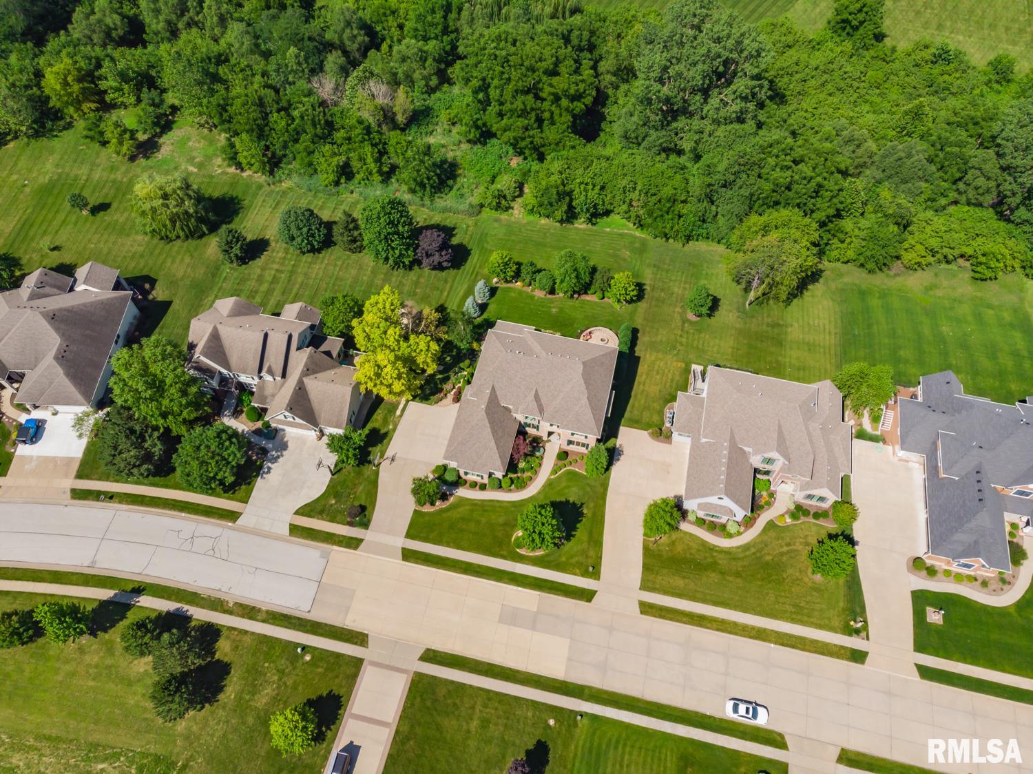 5878 Cardinal Road Bettendorf, IA 52722 - Photo 48 of 50 Gallery Image 48