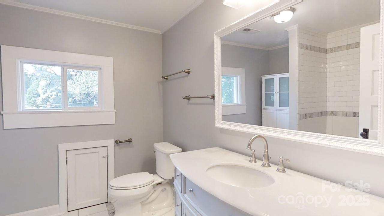 315 9th Street Southwest Conover, NC 28613 - Photo 18 of 26 Gallery Image 18