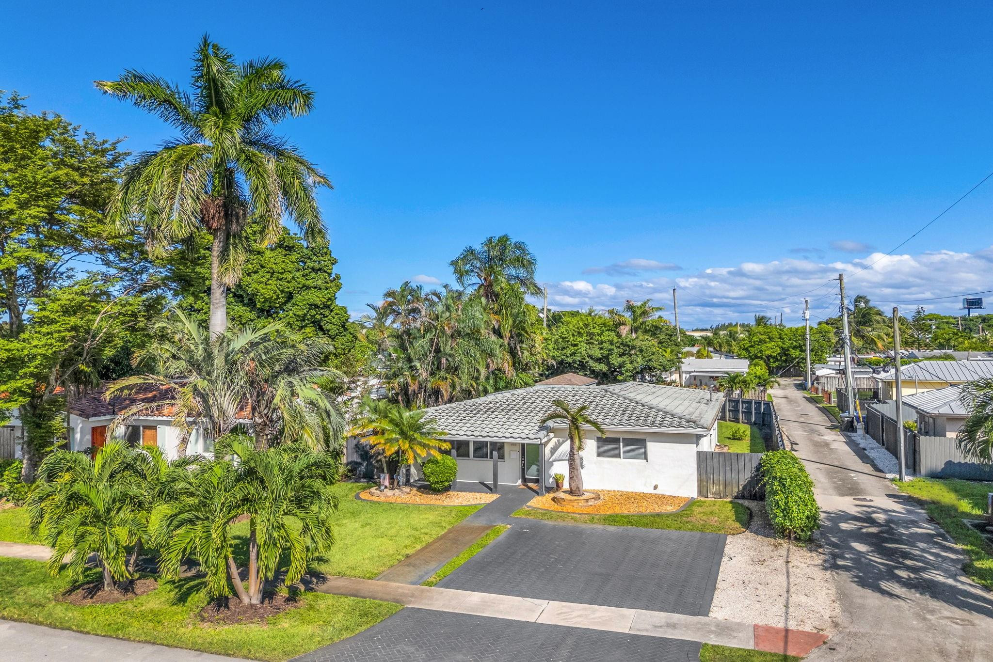 915 North 31st Road Hollywood, FL 33021 - Photo 40 of 45 Photo 40