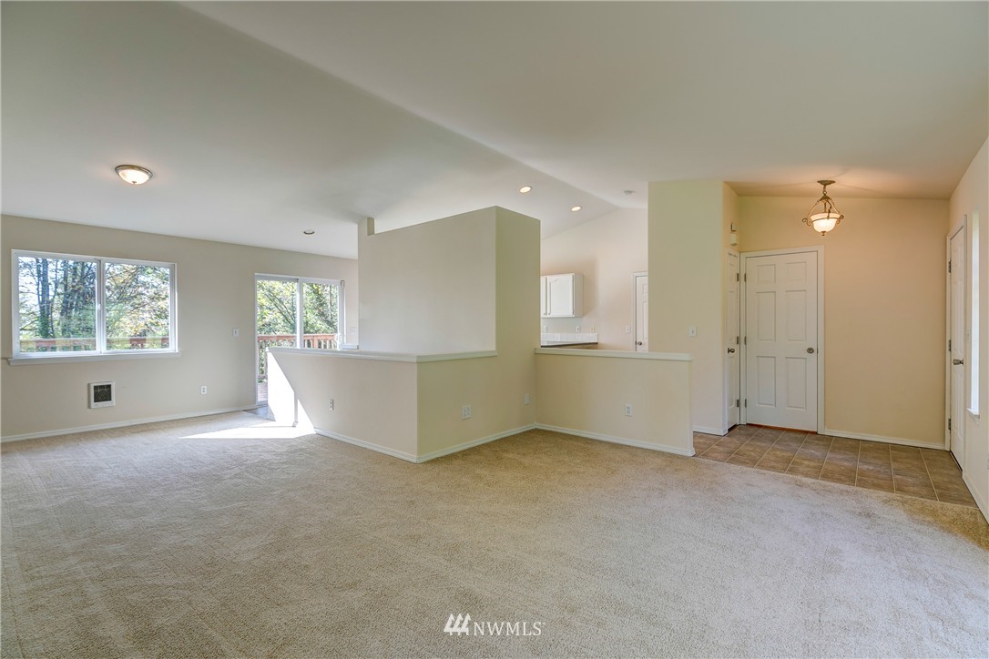 10726 Willow Road Lake Stevens, WA 98258 - Photo 3 of 19