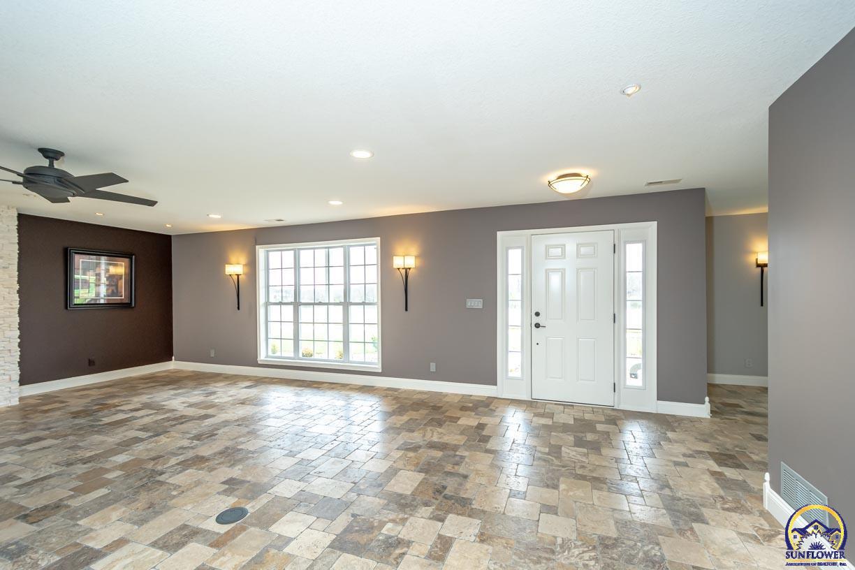 721 East 1650th Road Baldwin City, KS 66006 - Photo 15 of 83 Living Room