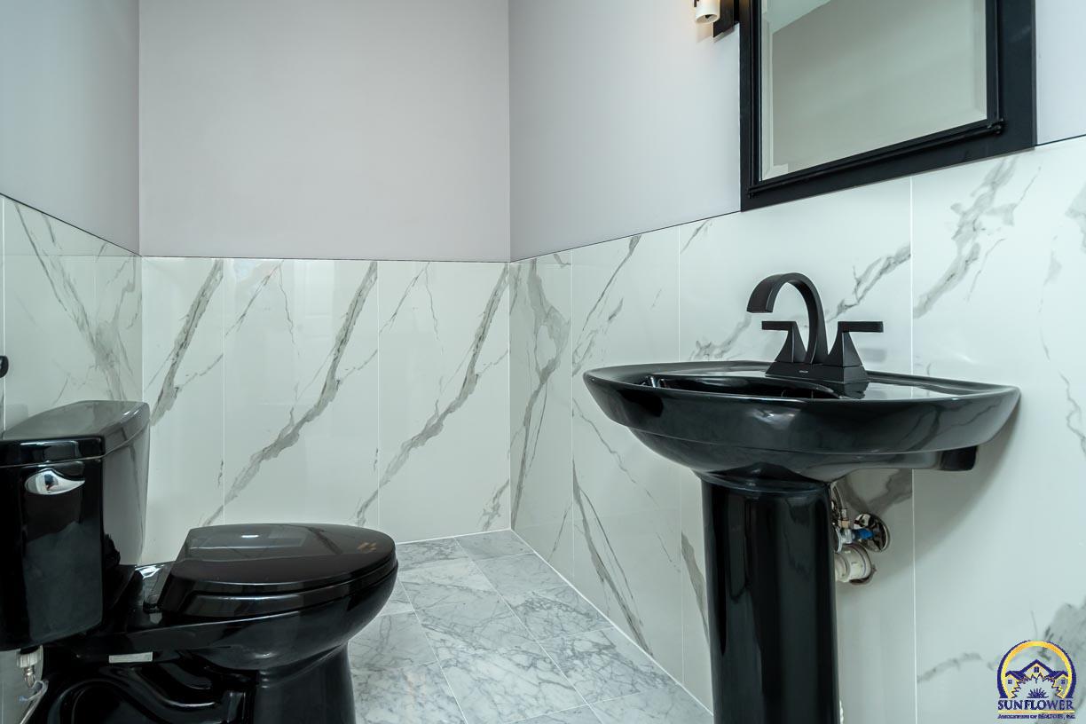 721 East 1650th Road Baldwin City, KS 66006 - Photo 23 of 83