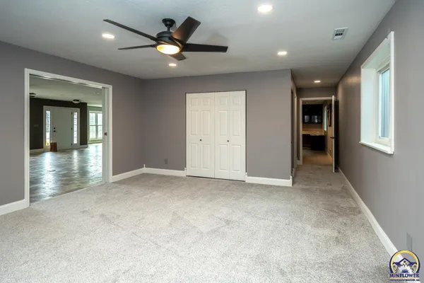 $888,000 | 721 East 1650th Road, Baldwin City, KS 66006