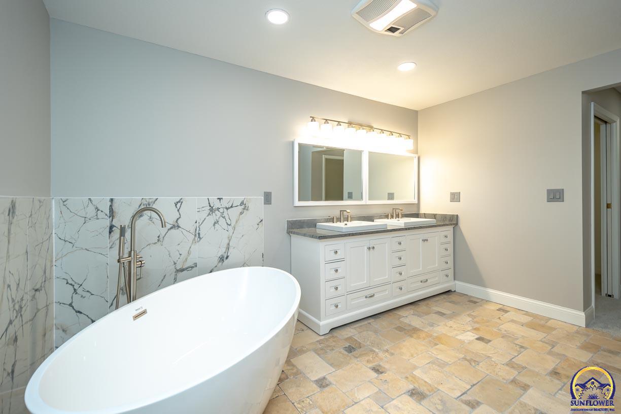 721 East 1650th Road Baldwin City, KS 66006 - Photo 30 of 83