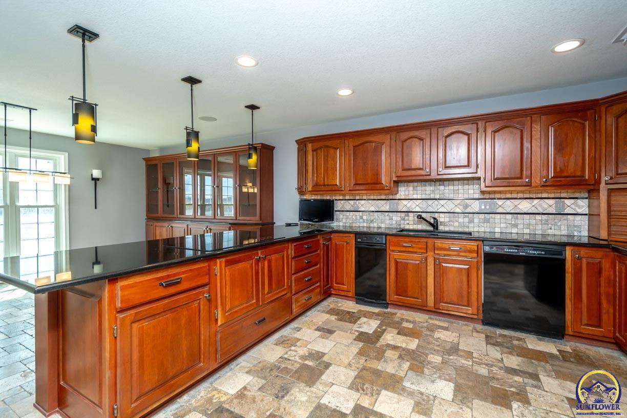 721 East 1650th Road Baldwin City, KS 66006 - Photo 4 of 83