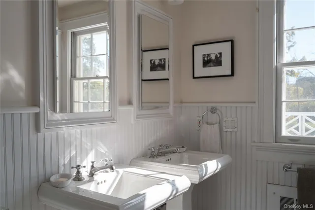 $2,400,000 | 1281 Woods Road, Germantown, NY 12526