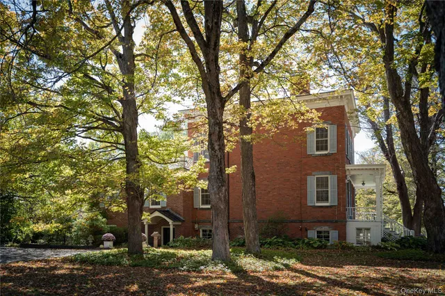 $2,400,000 | 1281 Woods Road, Germantown, NY 12526