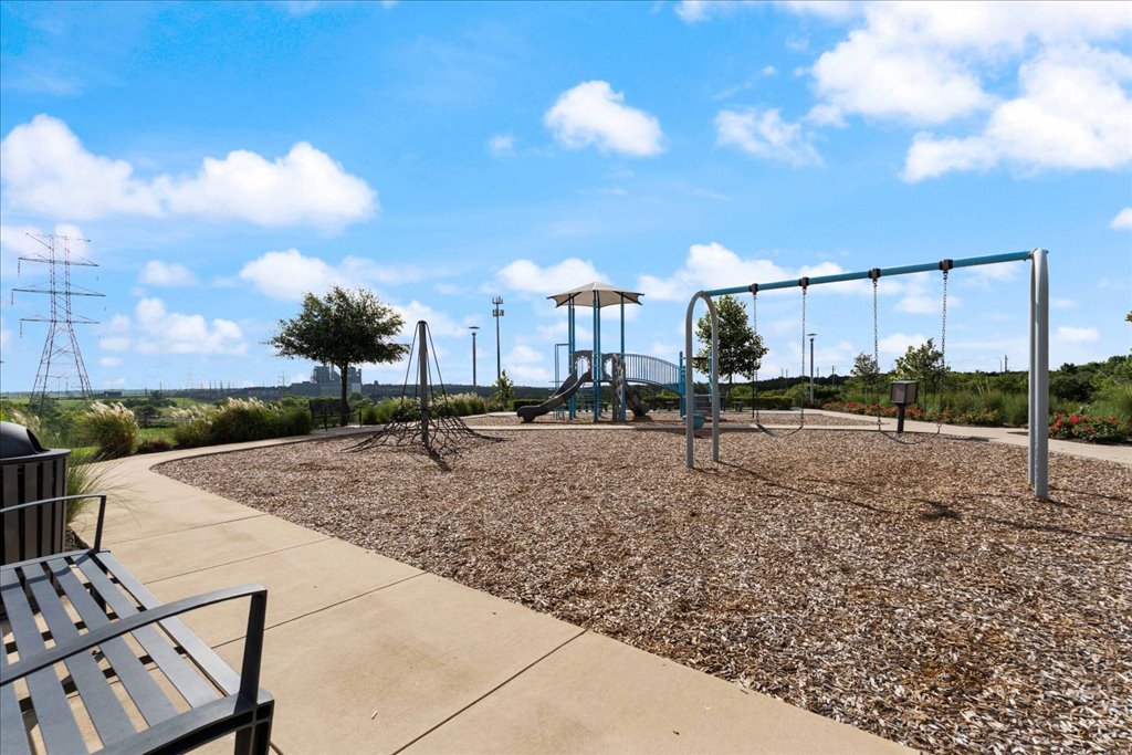 7410 Sagira Path Austin, TX 78724 - Photo 32 of 37 a view of a street