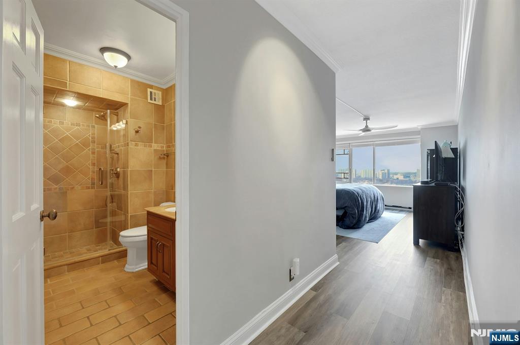 6 Horizon Road, Unit 2209 Fort Lee, NJ 07024 - Photo 29 of 50