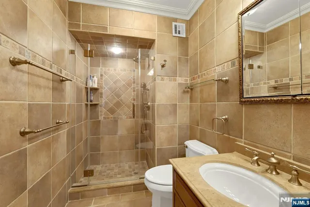 $415,000 | 6 Horizon Road, Unit 2209, Fort Lee, NJ 07024