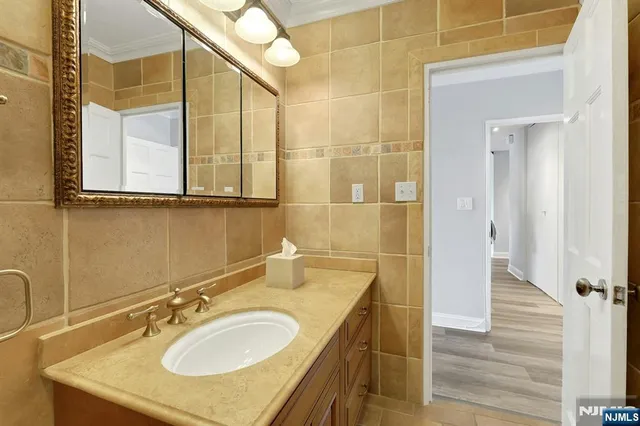 $415,000 | 6 Horizon Road, Unit 2209, Fort Lee, NJ 07024