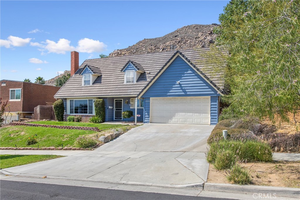 775 Huston Drive Riverside, CA 92507 - Photo 5 of 43