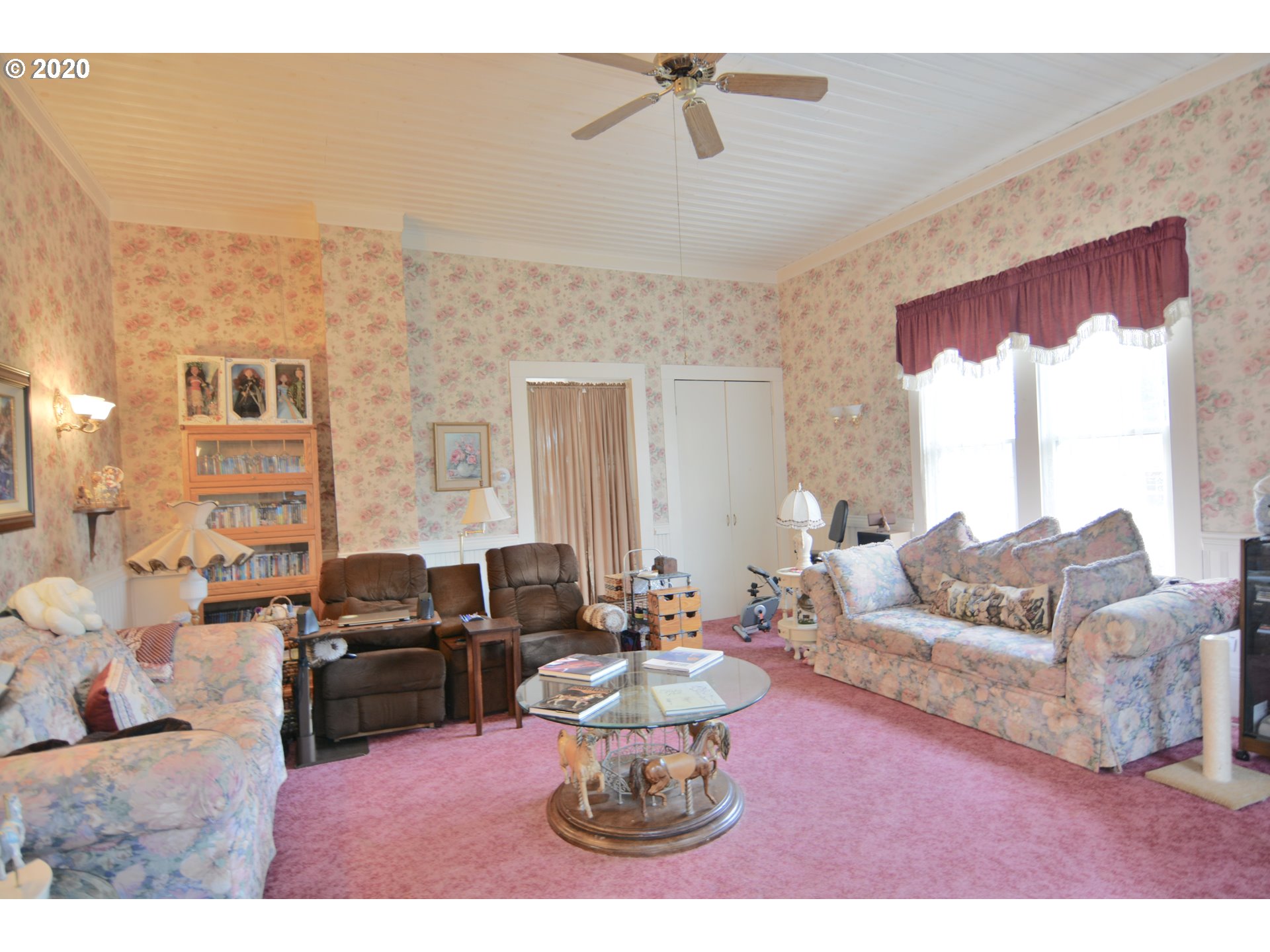 18 South Collier Street Coquille, OR 97423 - Photo 6 of 21