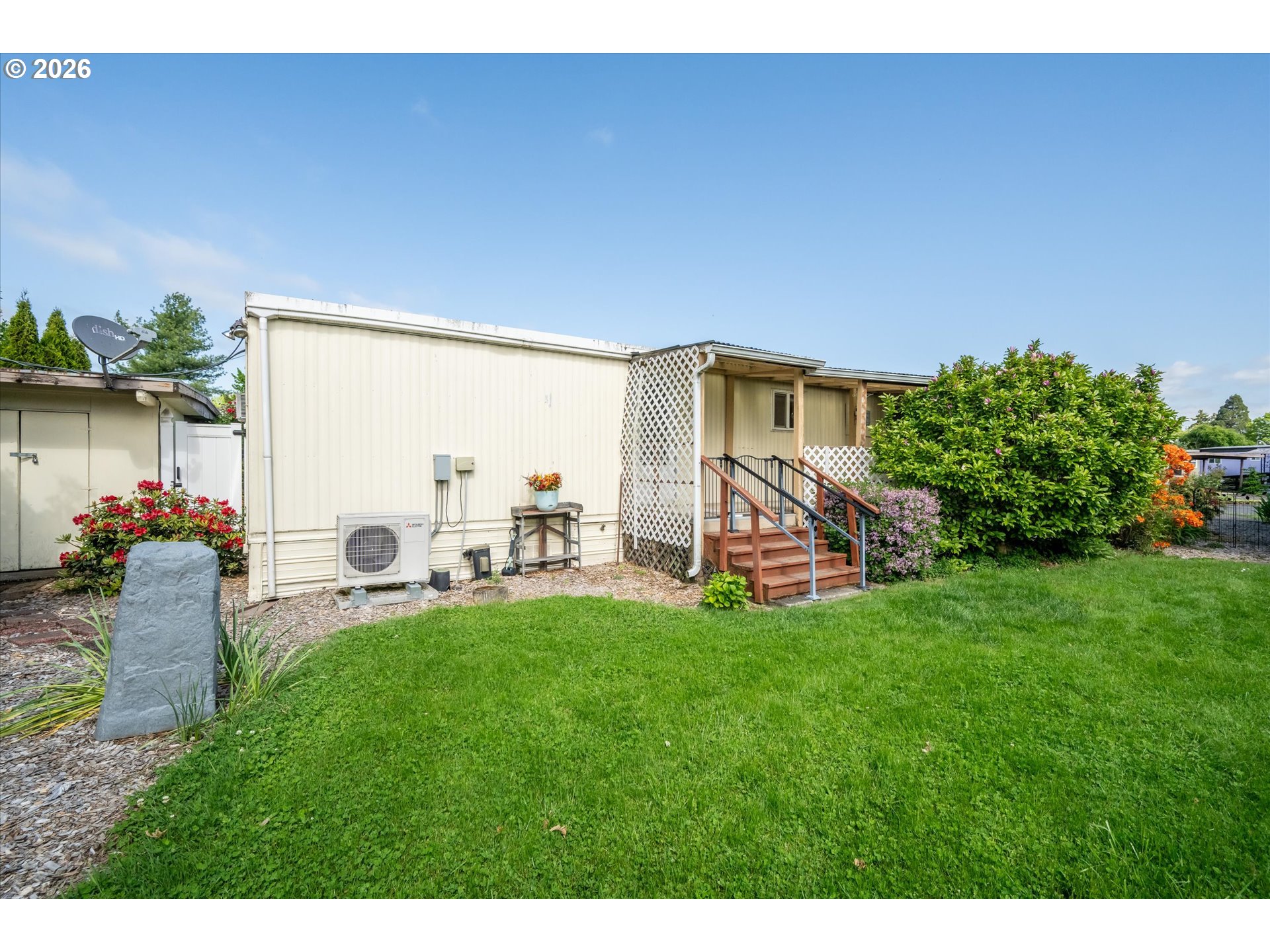 2150 Laura Street, Unit 81 Springfield, OR 97477 - Photo 24 of 27 Yard