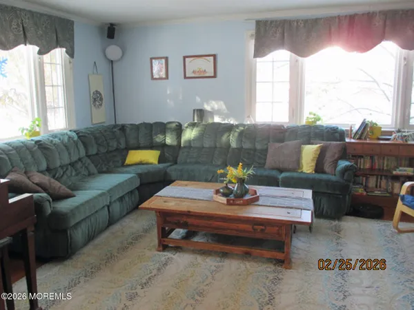 $700,000 | 407 Church Street, Middletown, NJ 07718