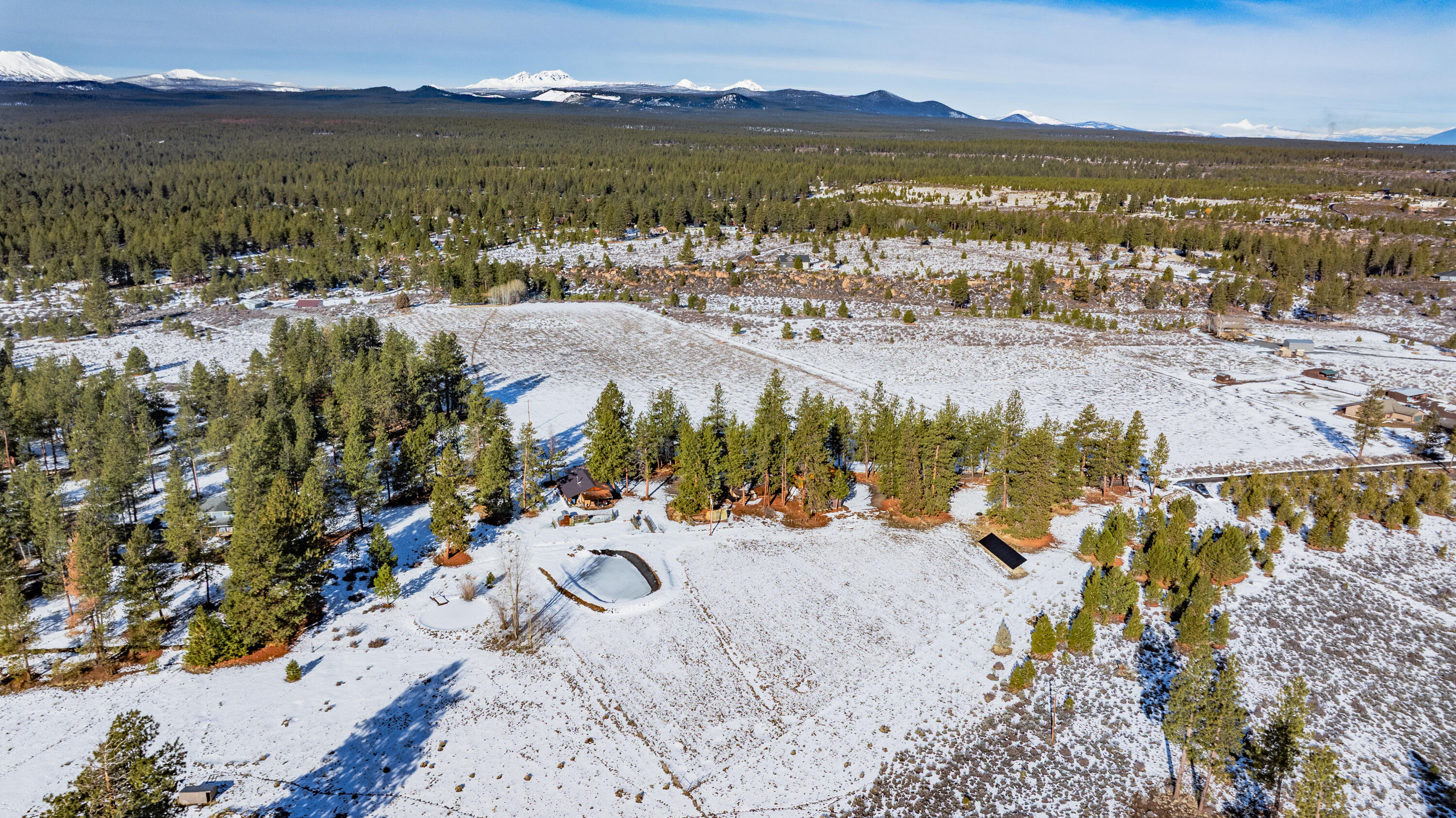 60647 Antler Road Bend, OR 97702 - Photo 41 of 44 a view of lake and mountain