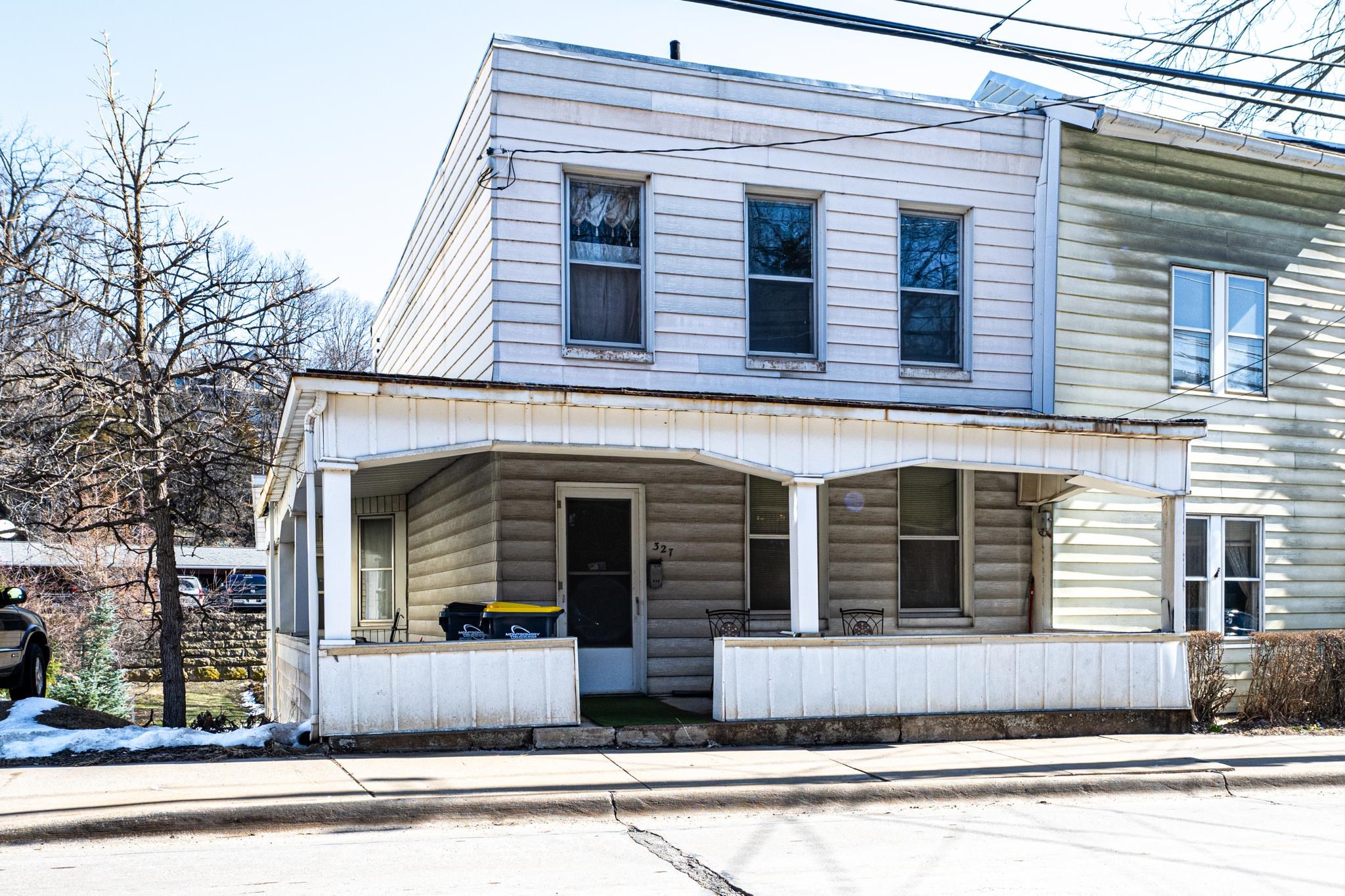 327 Franklin Street Galena, IL 61036 - Photo 2 of 26